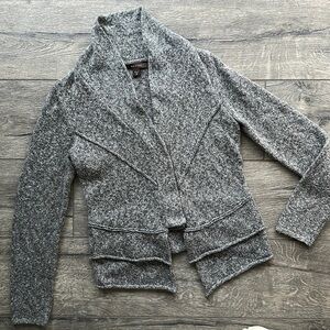 Fever sweater size medium gray snap up softgirl